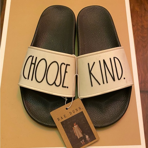 Brand new Rae Dunn Ivory/Black Slides - Picture 3 of 6